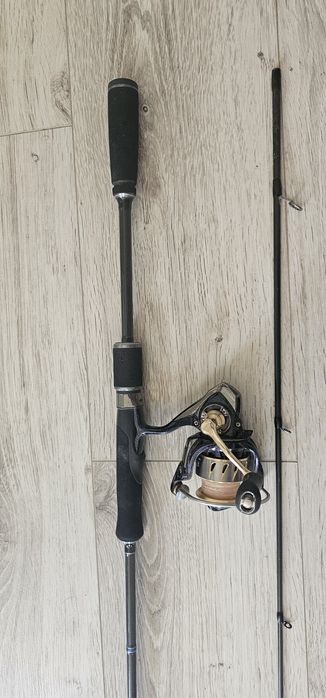 CniHiHr Fanatik Bandit 722ML 72"/2. 18М Lure 4-19g Line 5-121Ь