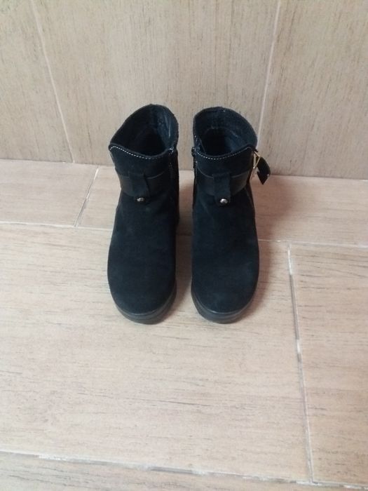 Botins camurça pretos