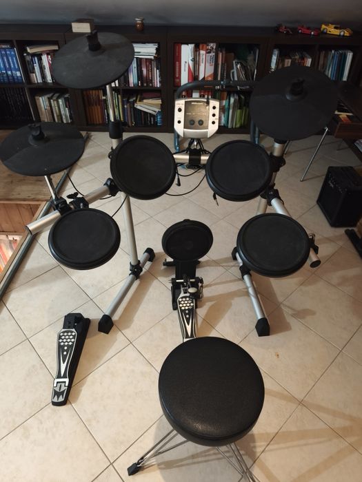 Bateria eletrónica Millenium