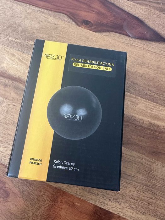 Piłka do pilatesu i rehabilitacji 4FIZJO – nowa, nieużywana – czarna.