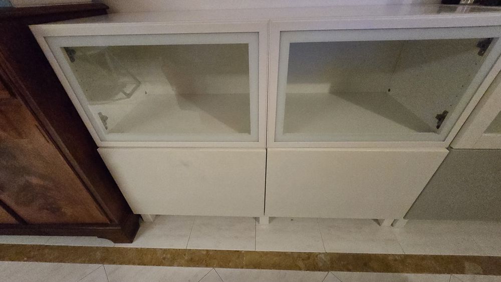 Aparador besta portas vidro