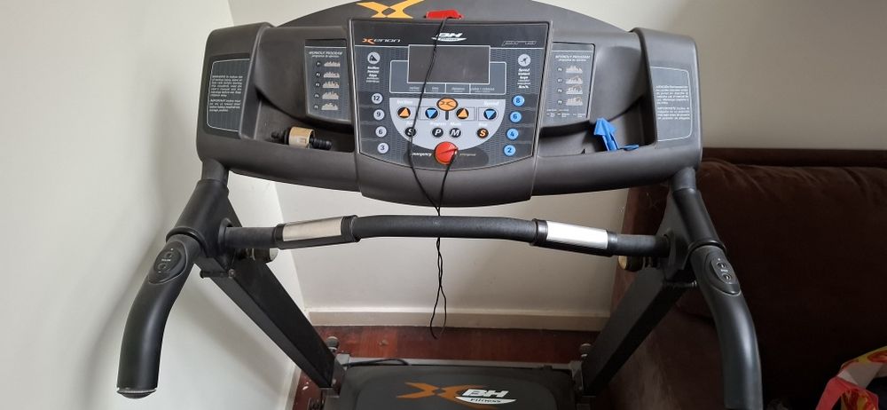 Passadeira de Correr Xenon Pro G6412 BH