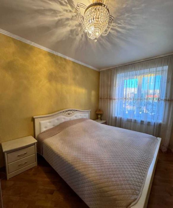 Пропонується в оренду прекрасна 3х кімнатна квартира в Центрі!