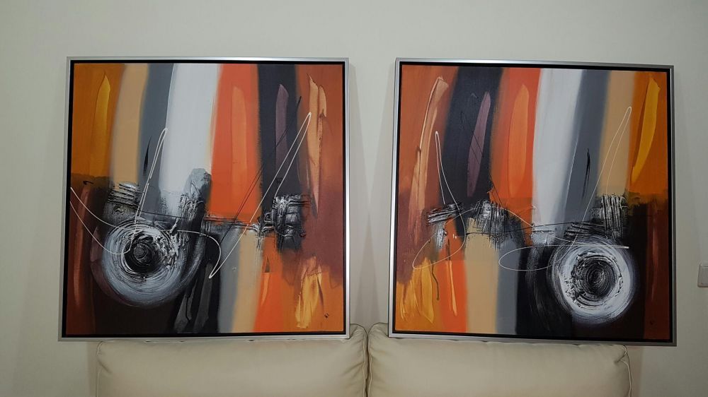 Quadros pintados à mão.64584402916097125