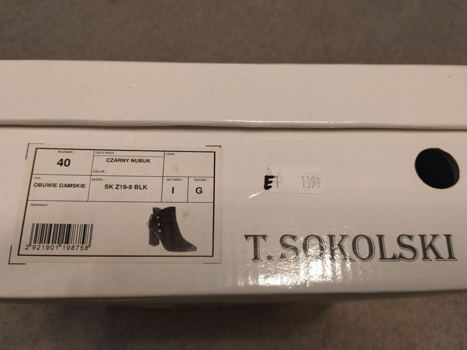 Botki damskie rozmiar 40. T.Sokolski
