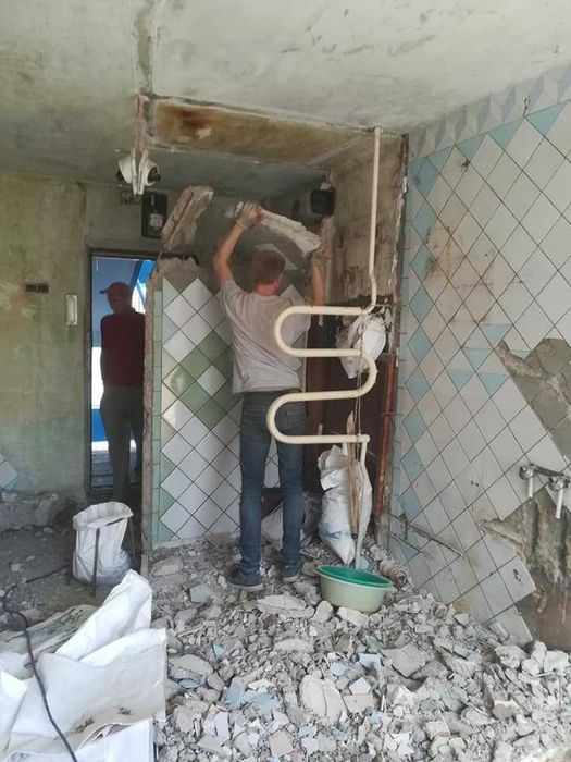 Демонтаж Бетона Стяжки стен Кирпич Кафель Штукатурки СНОС Дома