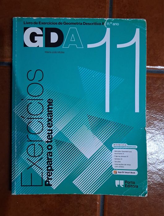 Geometria Descritiva 10 e 11 ano