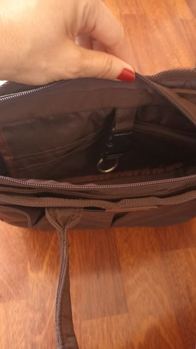 Pequena mala de mão castanha Adolfo Dominguez