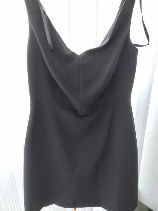 Vestido preto Sfera NOVO