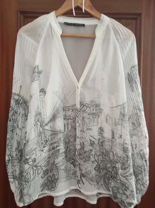 Camisa em seda desenada