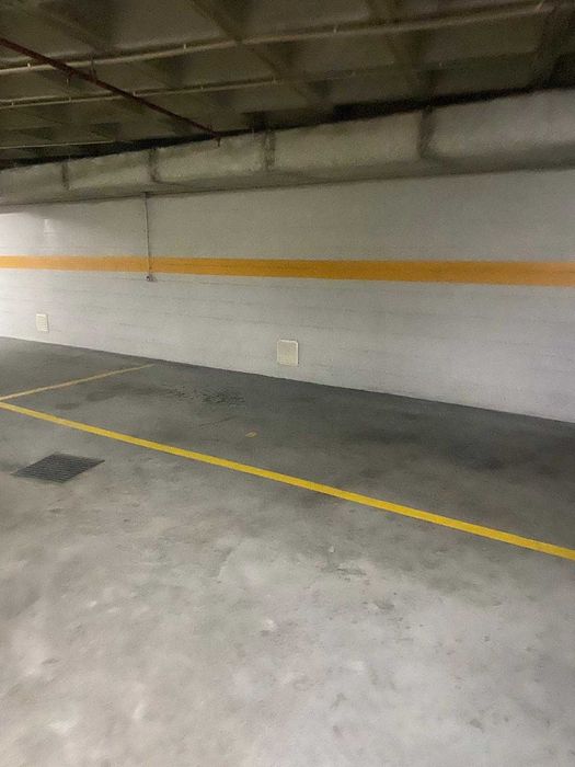 Arrenda-se 1 Lugar de Garagem – Bessa, Porto