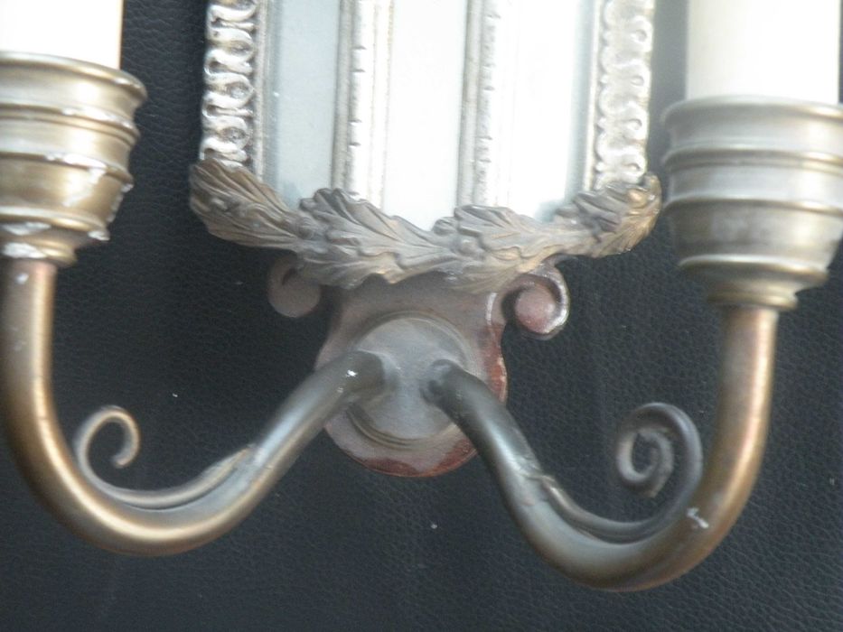 dwa stare ladne kinkiety