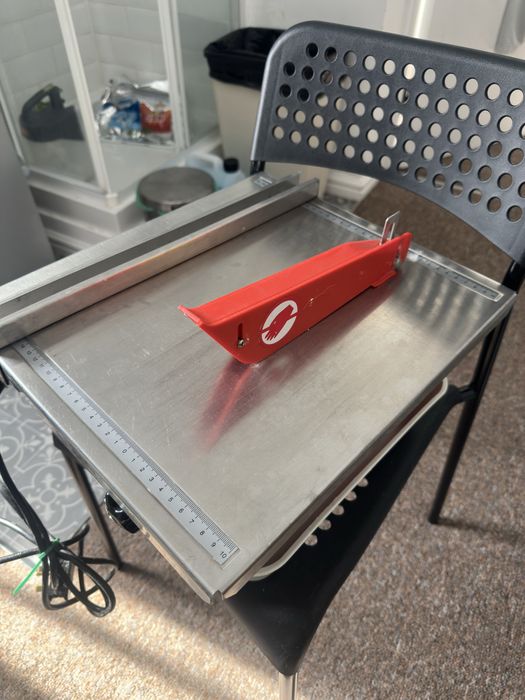 Maszyna do ciecia plytek elektryczna