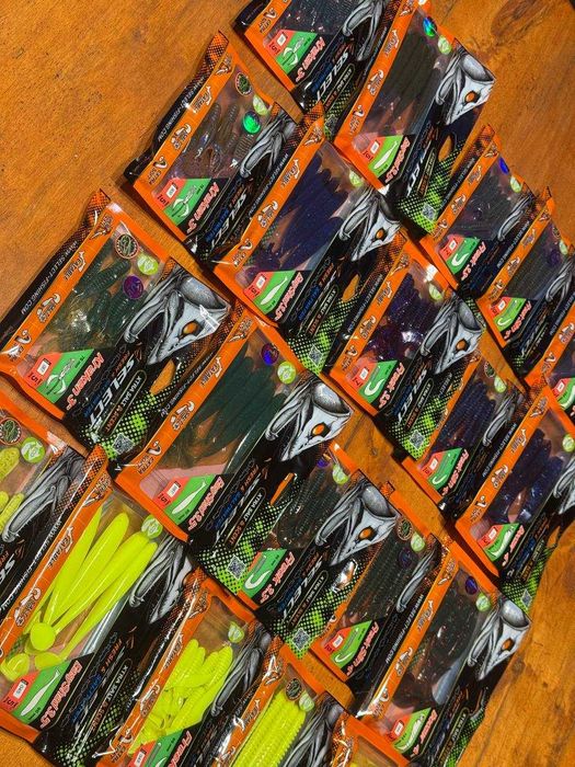 Силикон на щуку, окуня, судака Селект 3-3,3-3,5-4 дюйма; 1,8-2-2,2