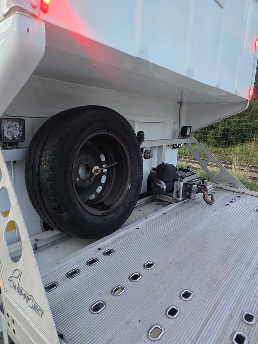 Sprzedam Renault Master Autolaweta 2010r