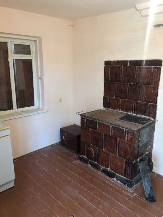 Продається дачний будинок в Братківцях