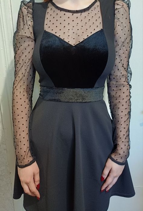 Жіноча нарядна сукня