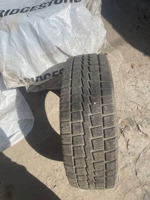 Продам зимову резину