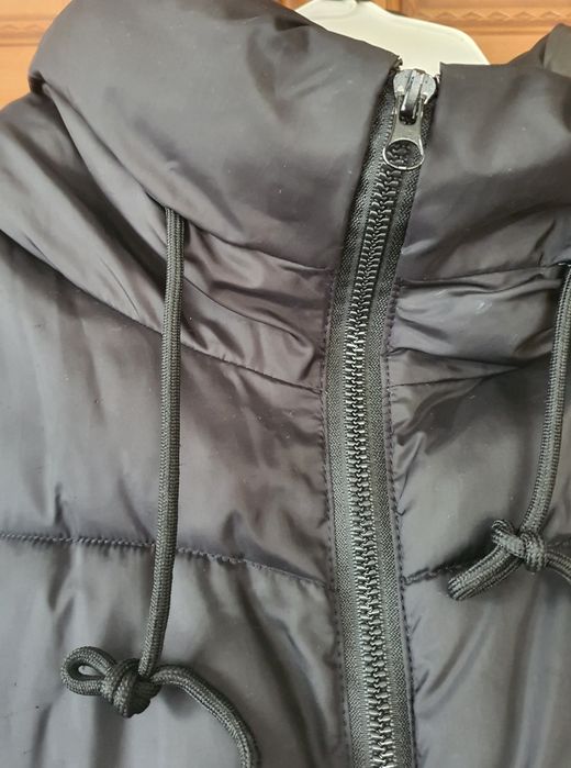 Зимова пухова куртка, дуже тепла, з подвійним замком