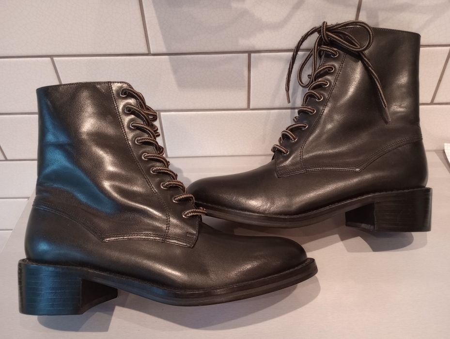 Buty damskie NOWE,Glany marki Gap.