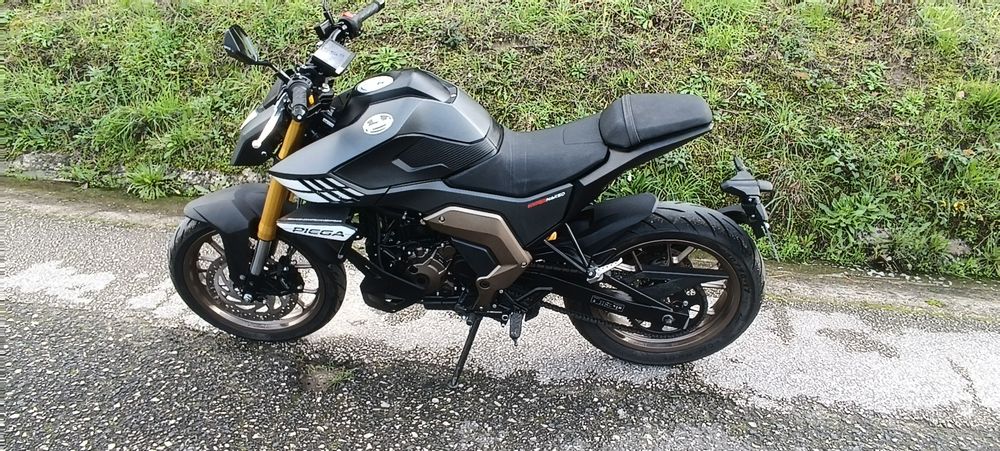 125 cm3 mondial piega