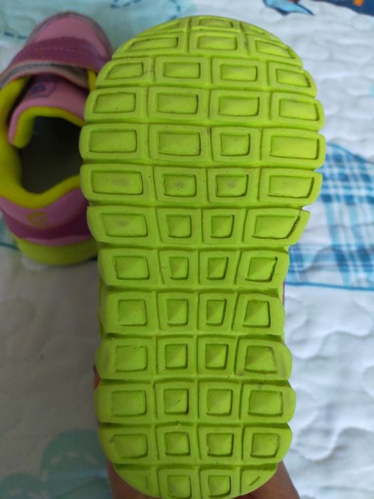 Кроссовки ортопедические на девочку Clibee