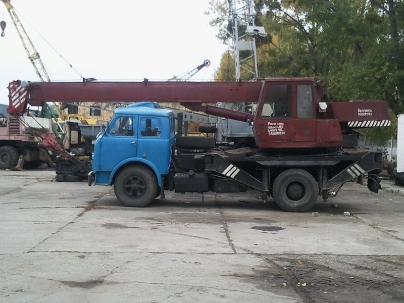 Автокран Спецтехніка