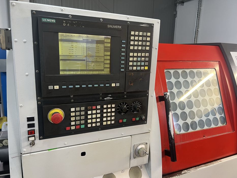 Tokarka CNC Famot 200
