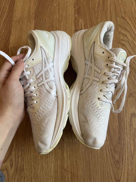 Кросівки Asics Gel-Kayano 27