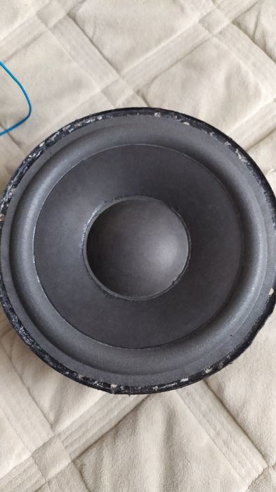 Динамики Jamo  6.5 дюймов.Цена Пары Средне частотные.