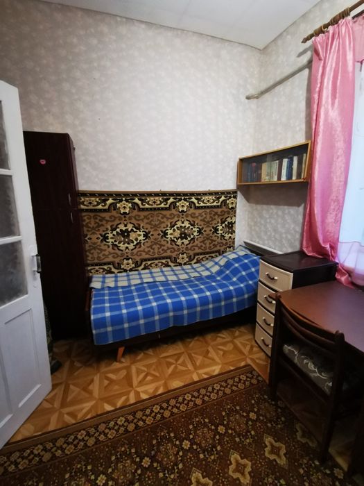 Возьму на квартиру девушку
