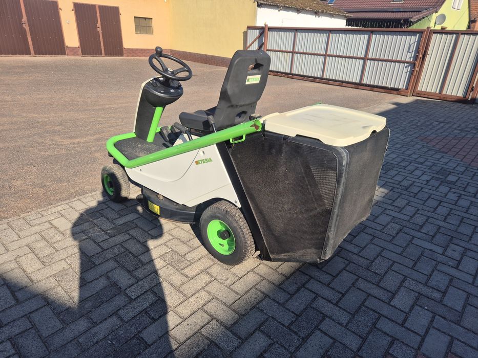 Traktorek kosiarka etesia bawią 80 Hydro ba