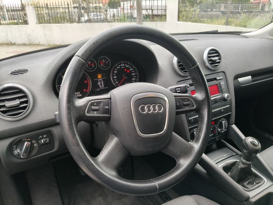 Audi A3 Sportback 1.6 TDi 105cv