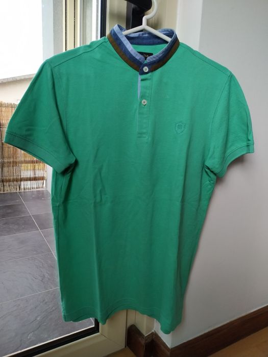 Pólo verde da Massimo Dutti