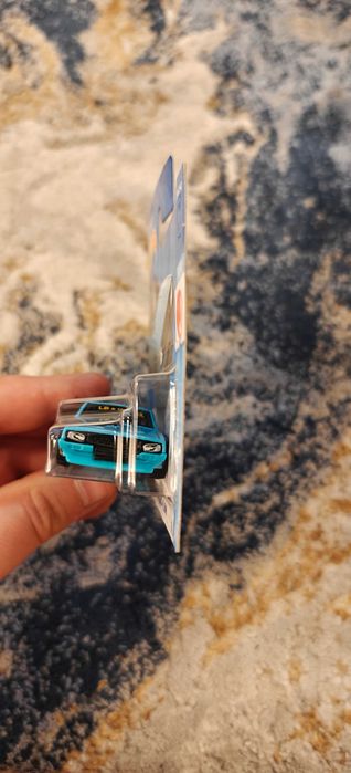 Nissan Skyline 2000 GTR liberty walk samochodzik hot wheels
