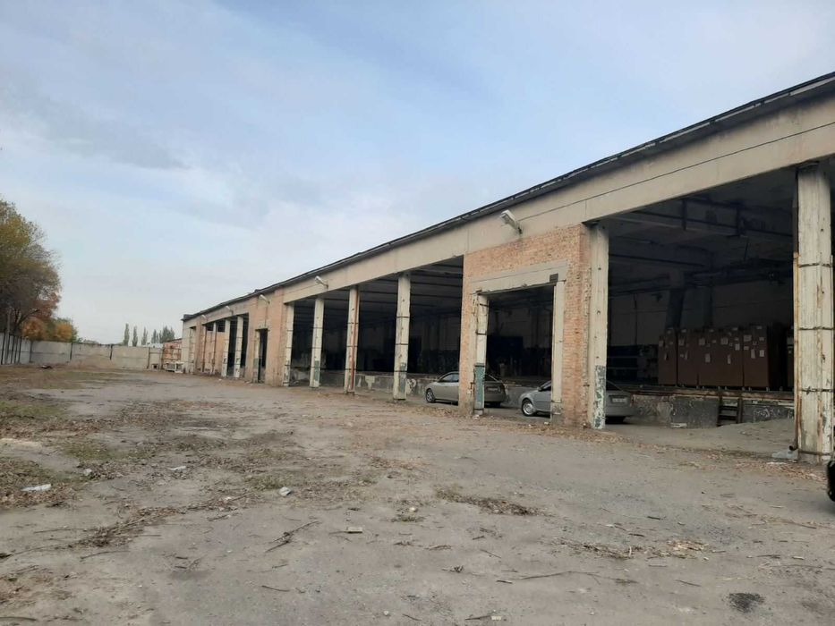 Продаж виробничо-складського комплексу 13 670 кв.м, пр-т Хмельницького
