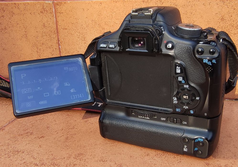 Aparat Canon ... EOS ... 600D ... body