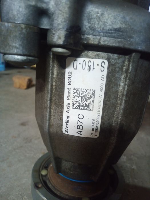 Задній редуктор FORD ESCAPE