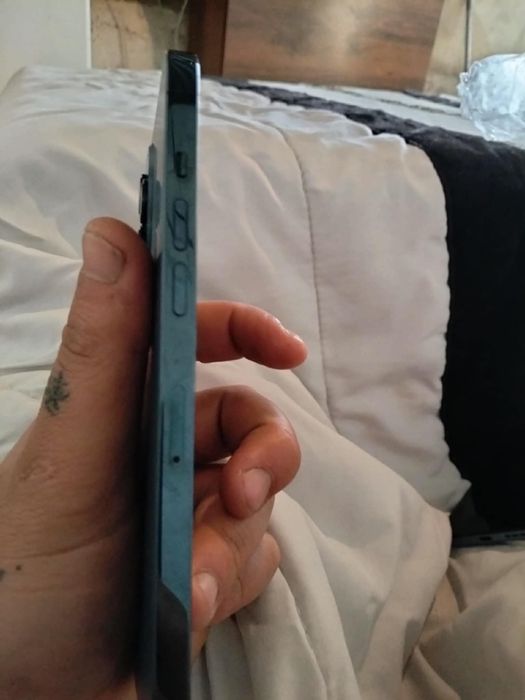 iPhone 12 Pro Max azul pacífico