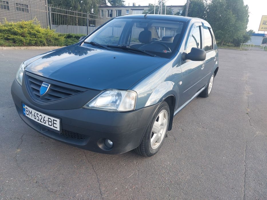 Dacia logan седан. Газ/бензин