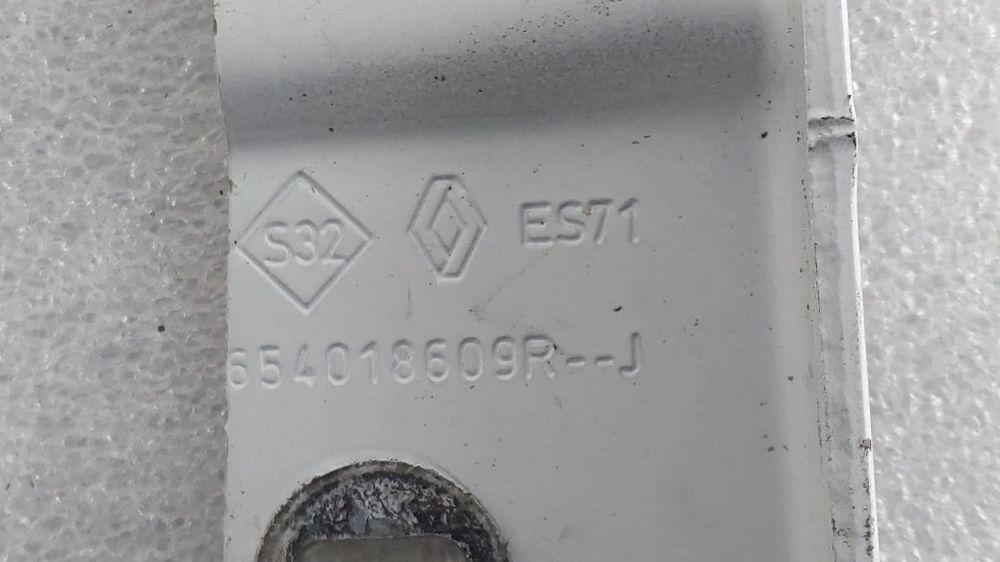 Dobradiça capot RENAULT Zoe (BFM_)