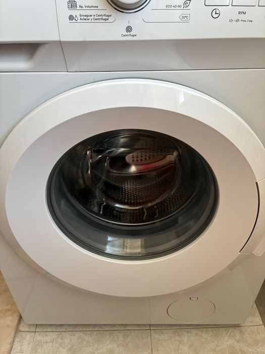 Máquina de lavar roupa