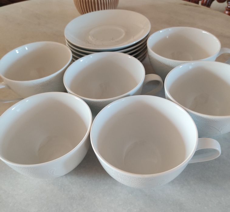 Zestaw 6 filiżanek z podstawami Porcelana Kristoff Krzysztof Wałbrzych