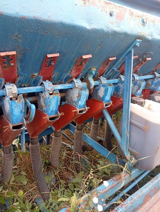 Продам МТЗ 80 та навісні агрегати