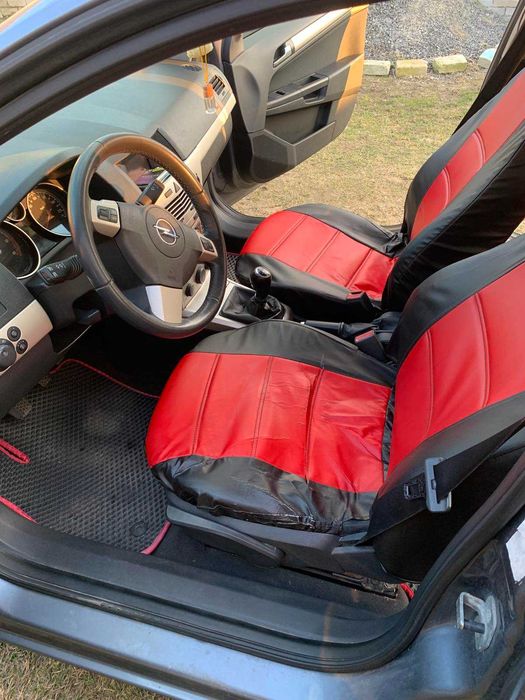 Продам власний автомобіль Опель Астра Н