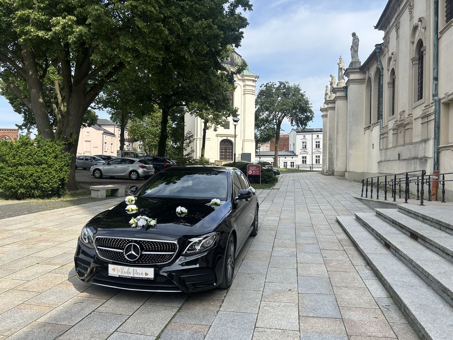 Auto do ślubu Mercedes W213 AMG