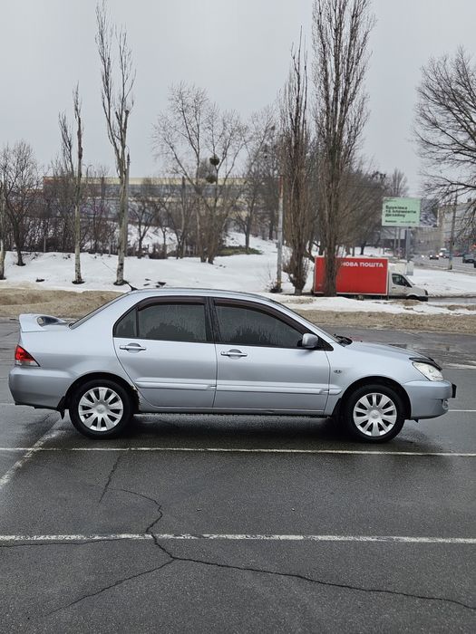 Mitsubishi lancer 9 2008р.
