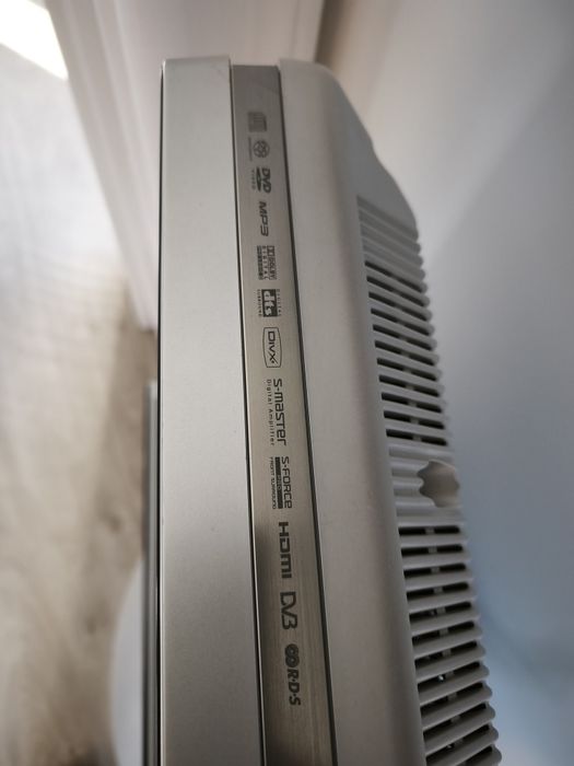 LCD Sony 32" Esprit TAV-L1