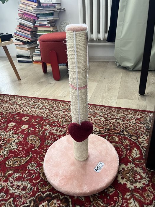 Nowy drapak dla kota