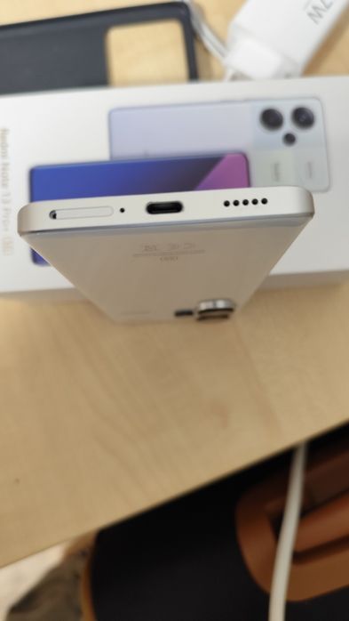 Xiaomi Redmi Note 13 Pro+ 5G 12/512GB продаю .